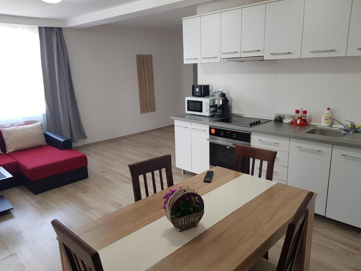 Apartament 11 Central Marosvásárhely Kültér fotó