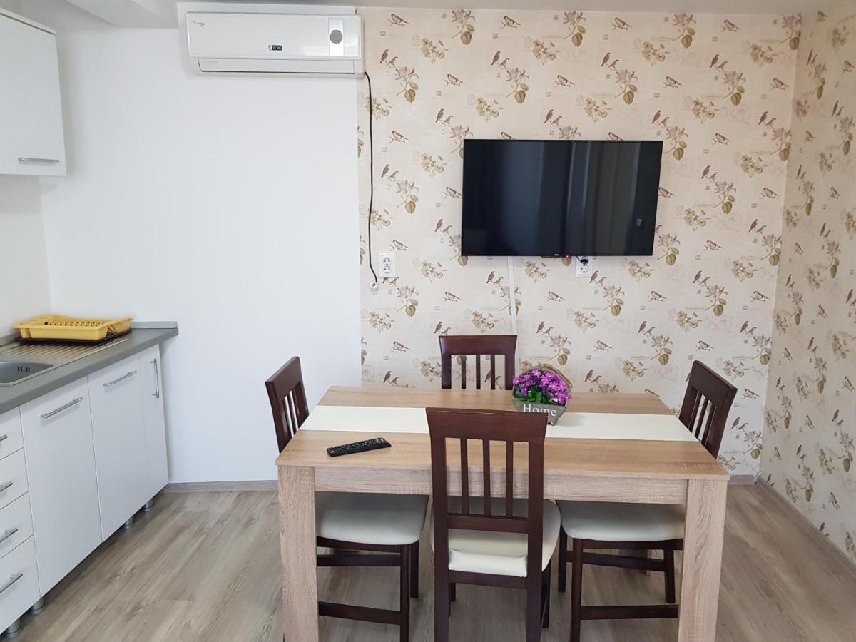 Apartament 11 Central Marosvásárhely Kültér fotó