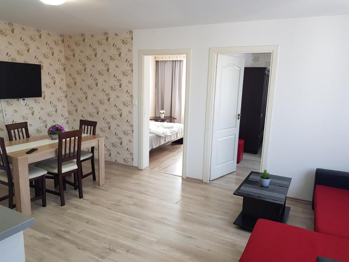 Apartament 11 Central Marosvásárhely Kültér fotó