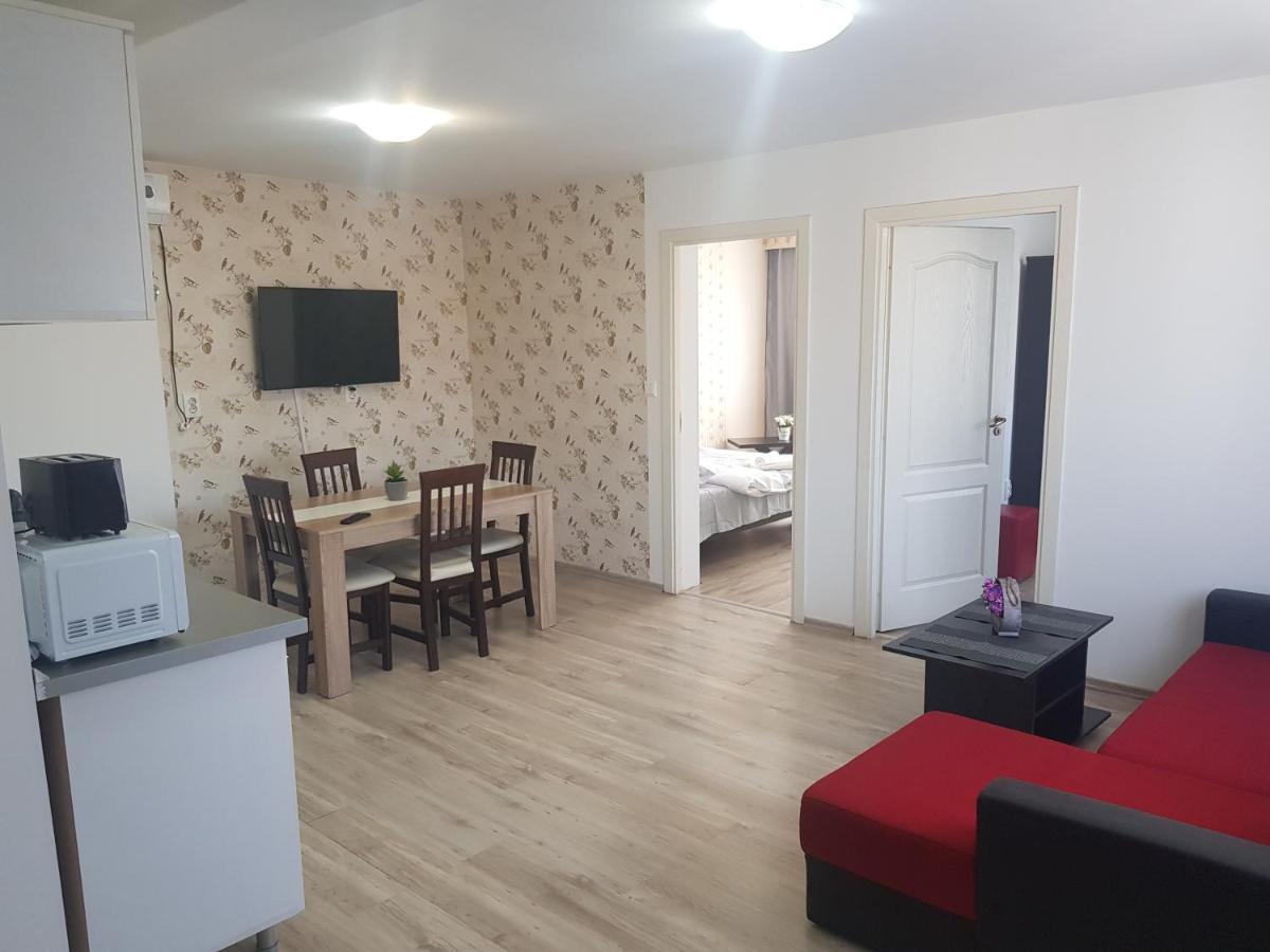 Apartament 11 Central Marosvásárhely Kültér fotó